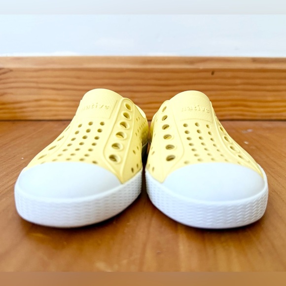 Native Jefferson Child Shoe | Size 5 (Baby/Infant) - Picture 4 of 7